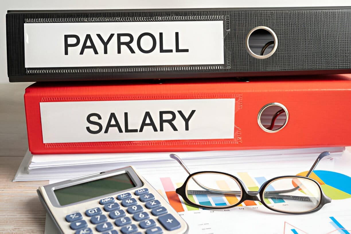 Can You Save Money with Payroll Outsourcing? Here's How