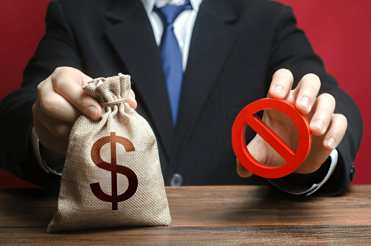 $4 million penalties against restaurant and management for “a calculated scheme to rob employees